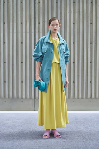 Look 24